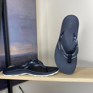 Chaco flip flops